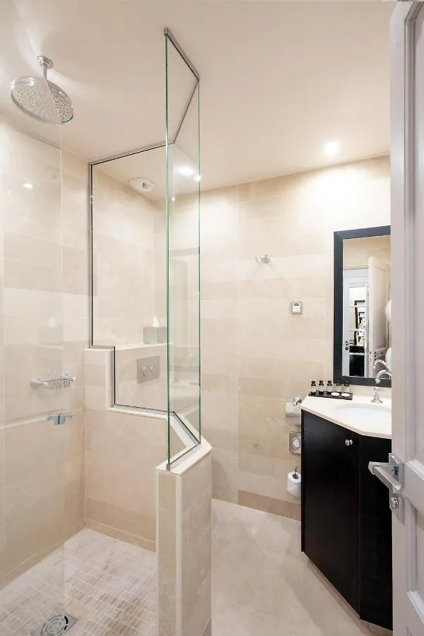 Hotel Saint-Louis Pigalle Hotel Paris