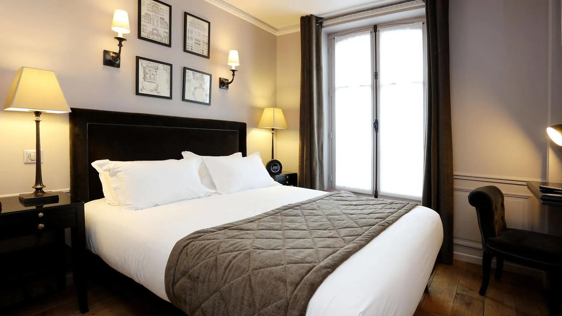 Hotel Saint-Louis Pigalle Hotel 3*
